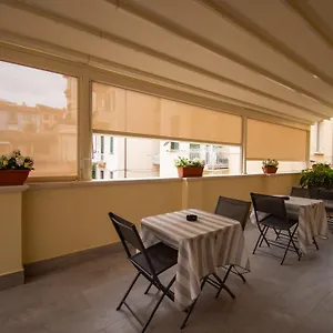 E - Rent And Le Nel Corso - Adults Only Guest house